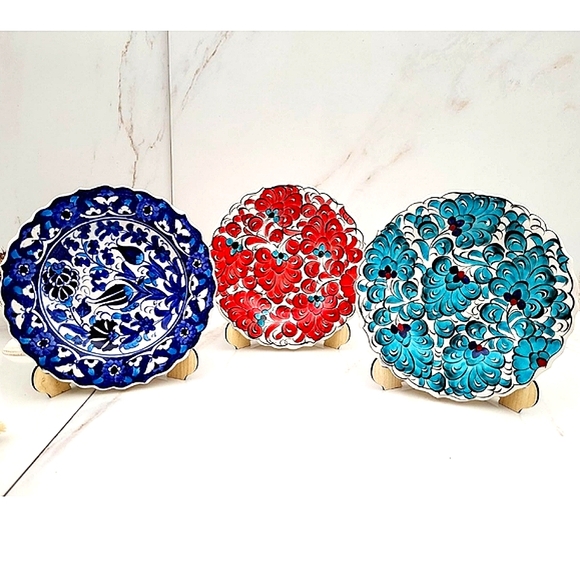Set of 3 Turkish Handmade Ceramic Decorative Plates - Picture 3 of 9